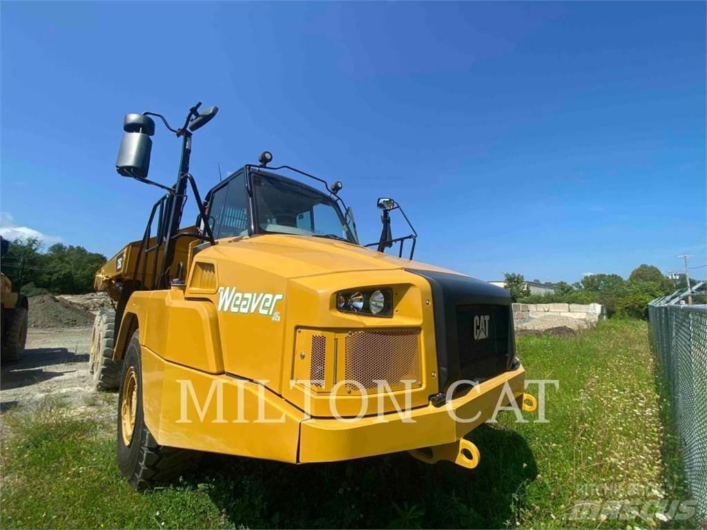 CAT 725C2 Karjeriniai savivarčiai