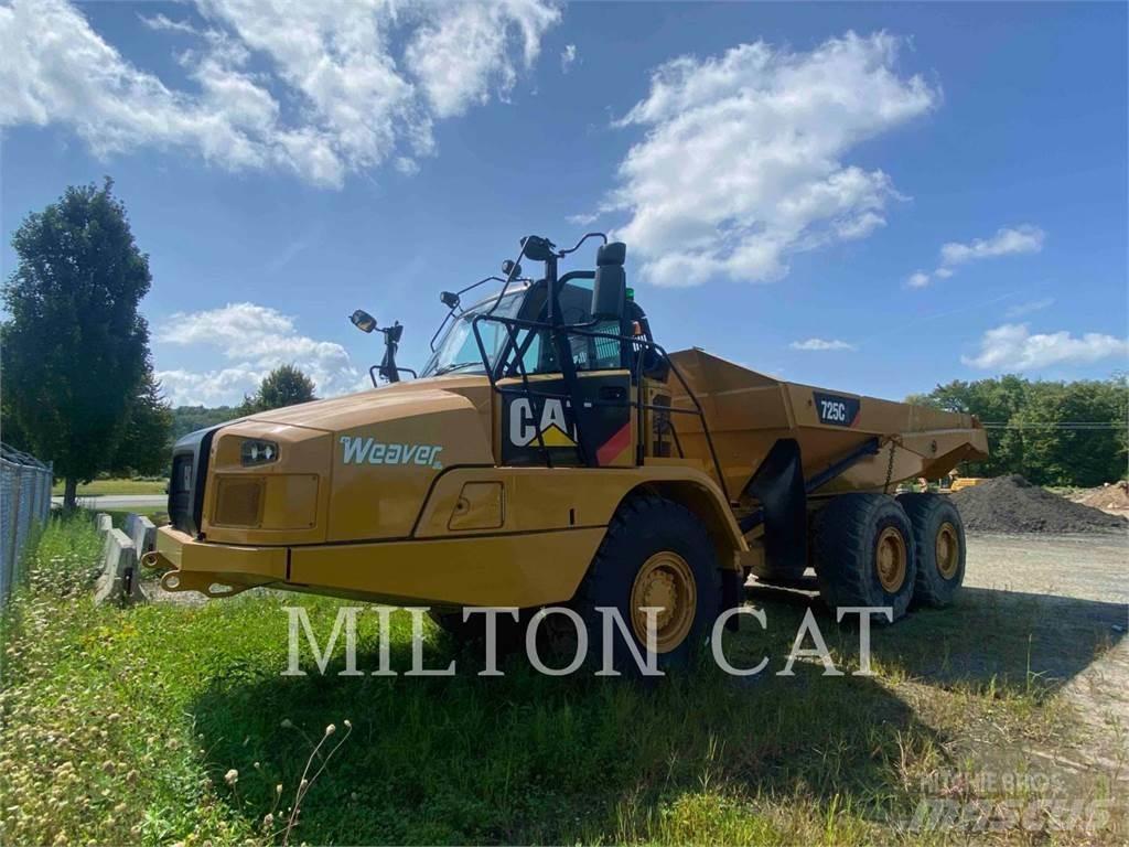 CAT 725C2 Karjeriniai savivarčiai