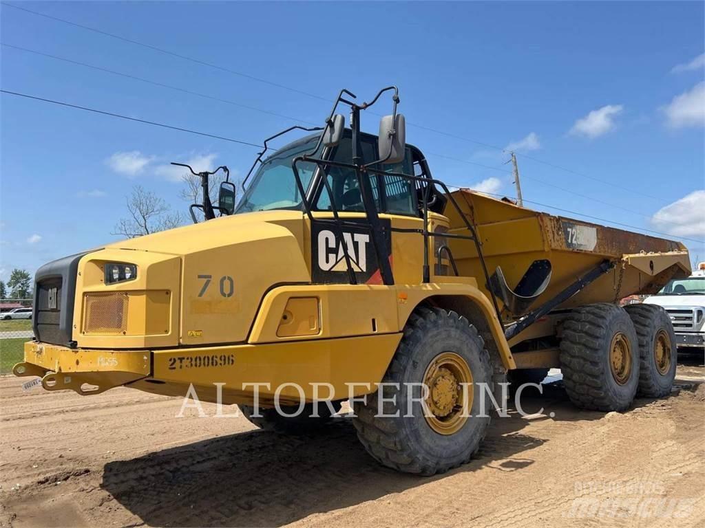 CAT 725C2 Karjeriniai savivarčiai
