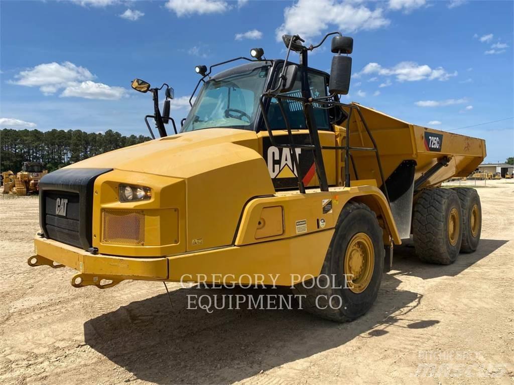 CAT 725C2 Karjeriniai savivarčiai