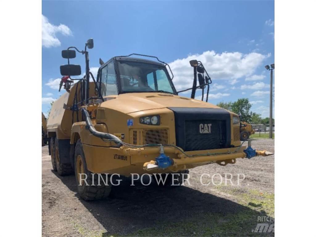 CAT 725C2WW Automobilinės cisternos