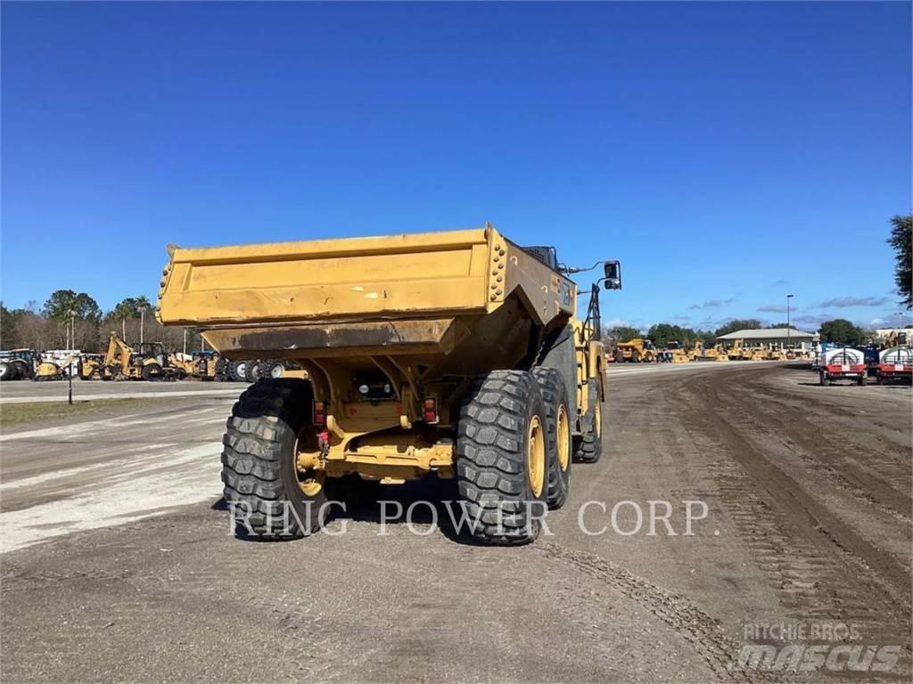 CAT 725TG Karjeriniai savivarčiai