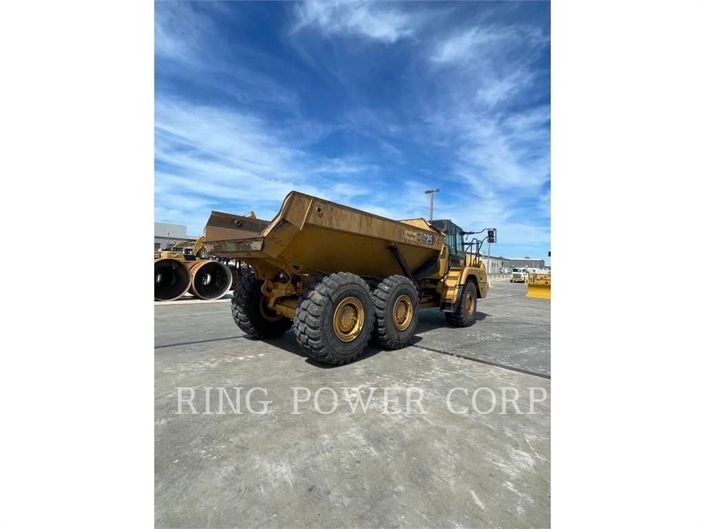 CAT 725WW Automobilinės cisternos