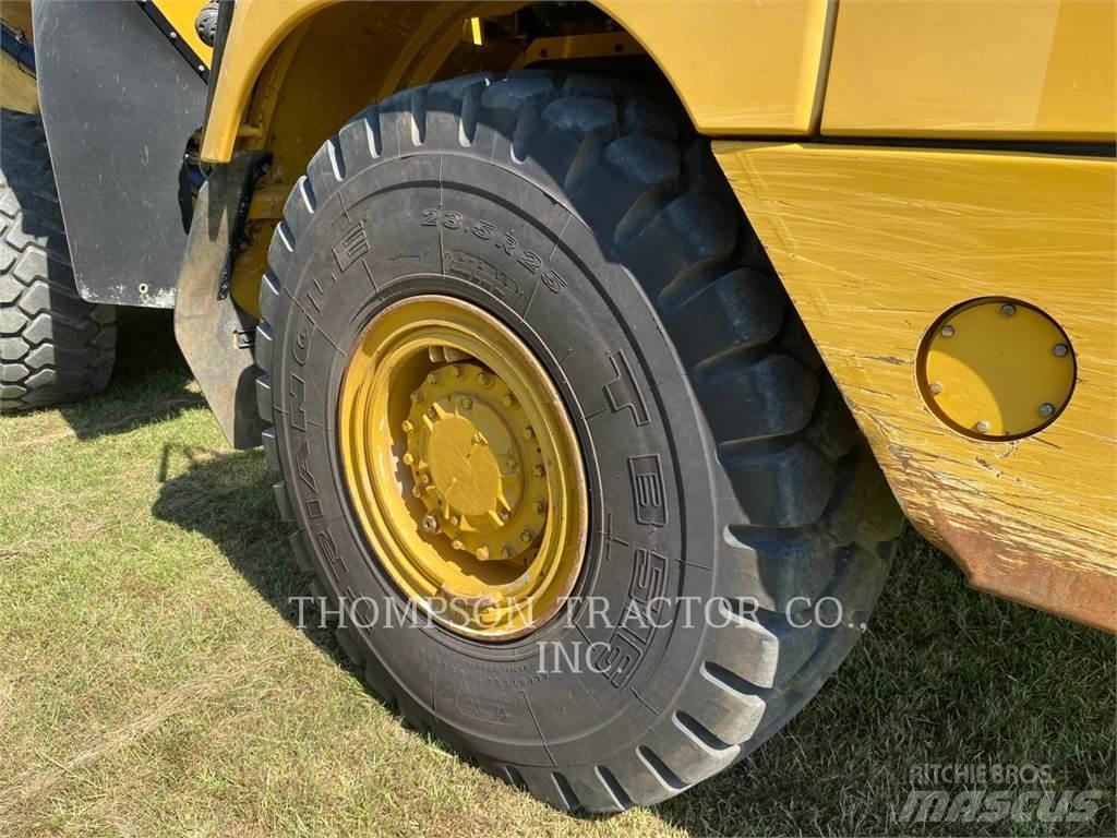 CAT 730 Karjeriniai savivarčiai