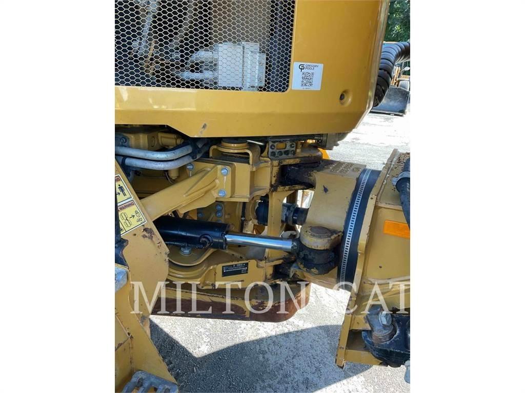 CAT 730 Karjeriniai savivarčiai