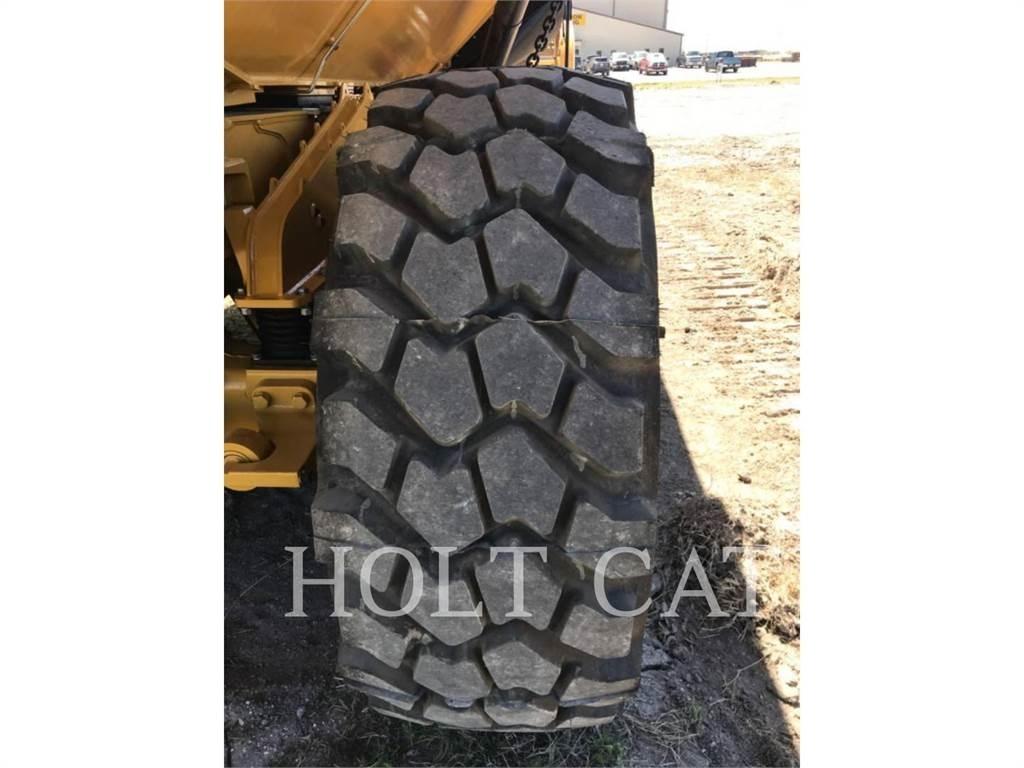 CAT 730 Karjeriniai savivarčiai
