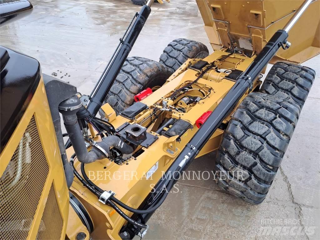 CAT 730 Karjeriniai savivarčiai