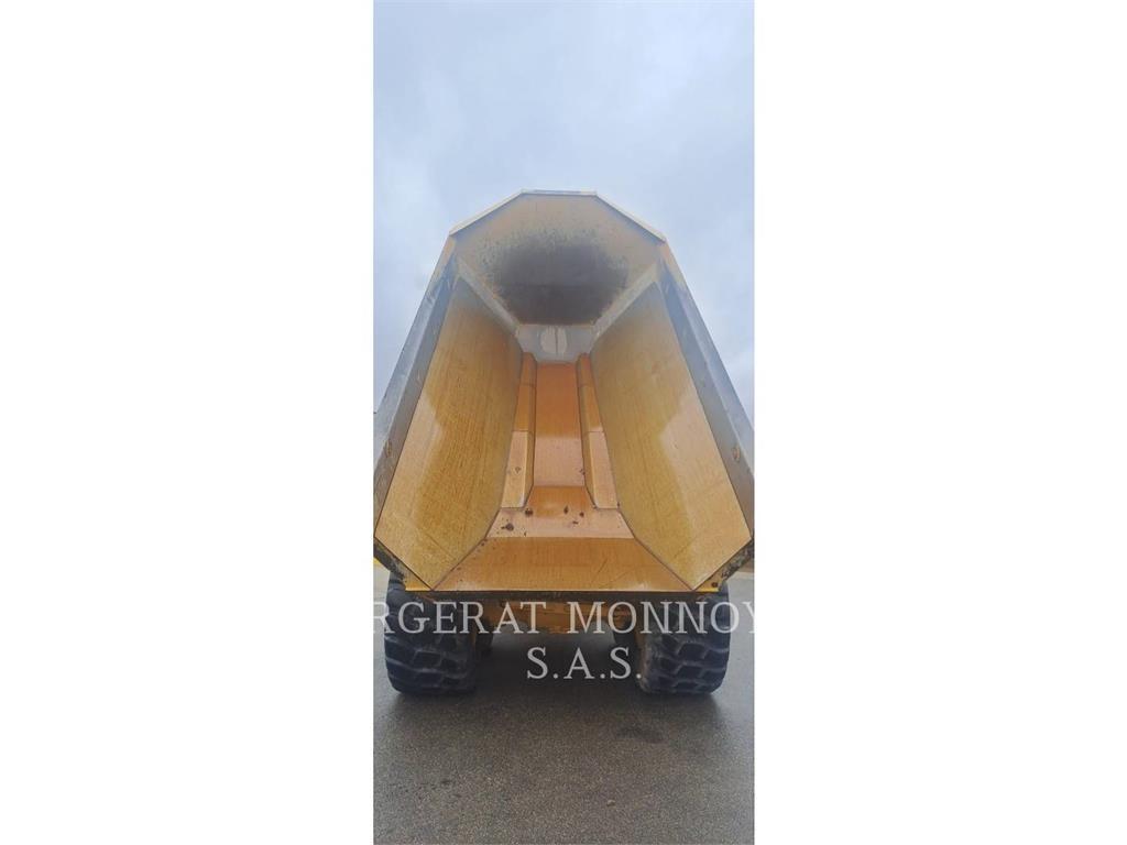 CAT 730 Karjeriniai savivarčiai