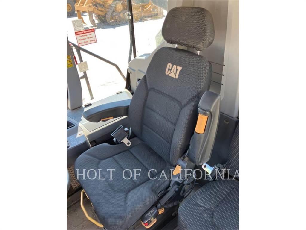 CAT 730 Karjeriniai savivarčiai