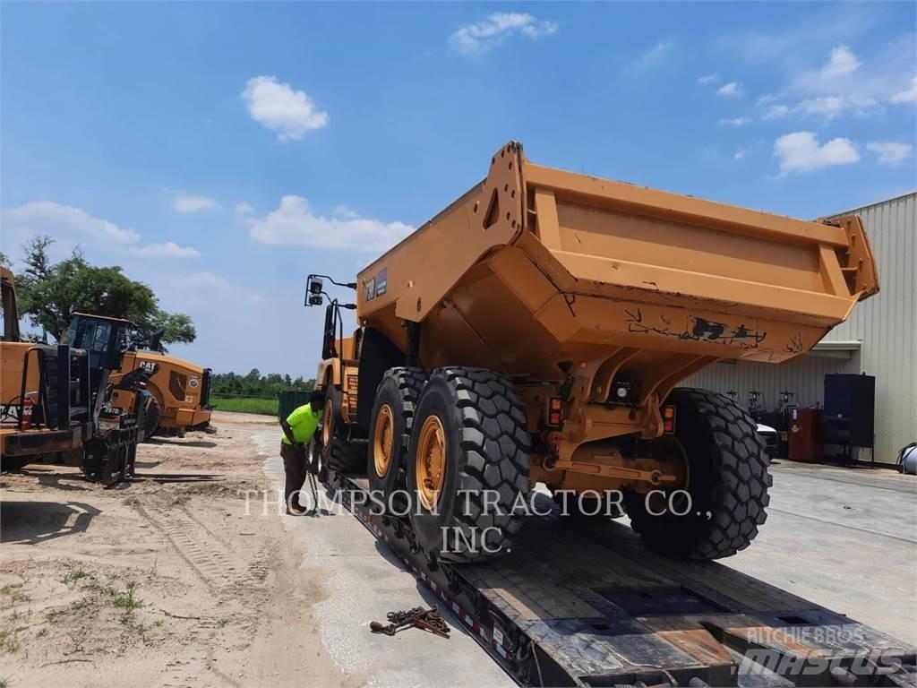 CAT 730 Karjeriniai savivarčiai
