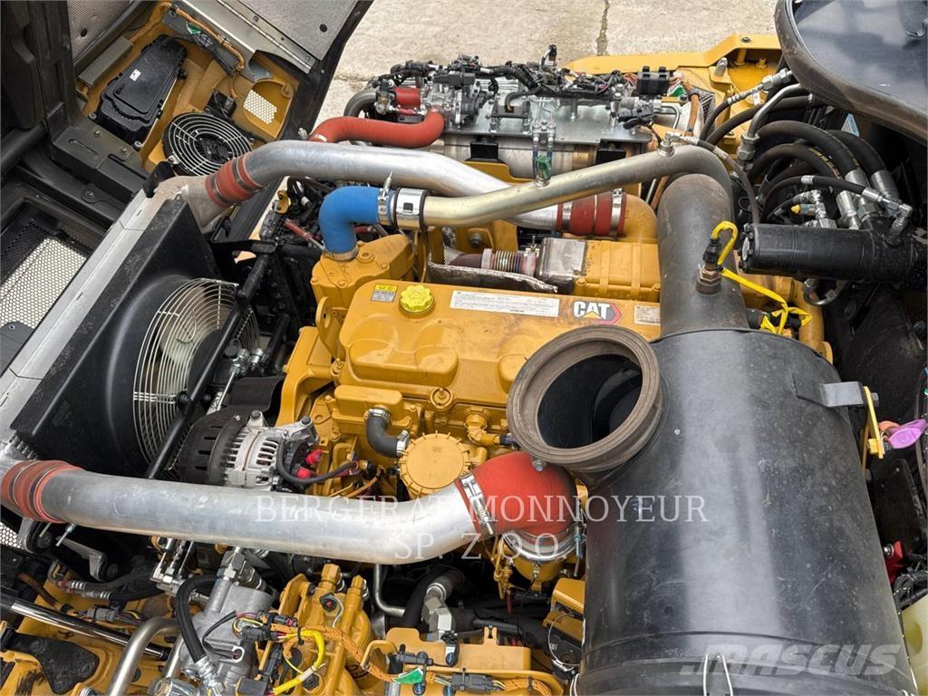 CAT 730 Karjeriniai savivarčiai