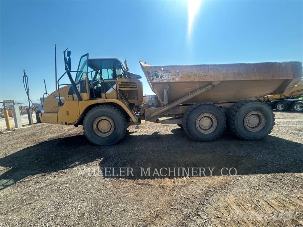 CAT 730 Karjeriniai savivarčiai
