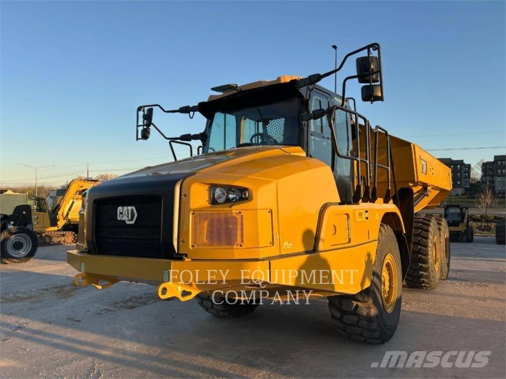 CAT 730-04 Karjeriniai savivarčiai