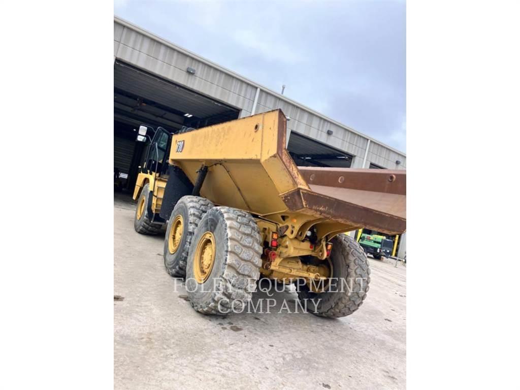 CAT 730-04 Karjeriniai savivarčiai