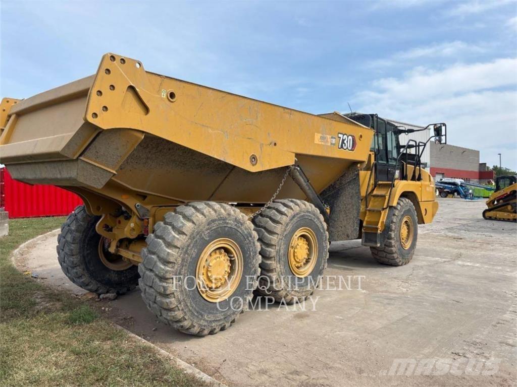 CAT 730-04 Karjeriniai savivarčiai