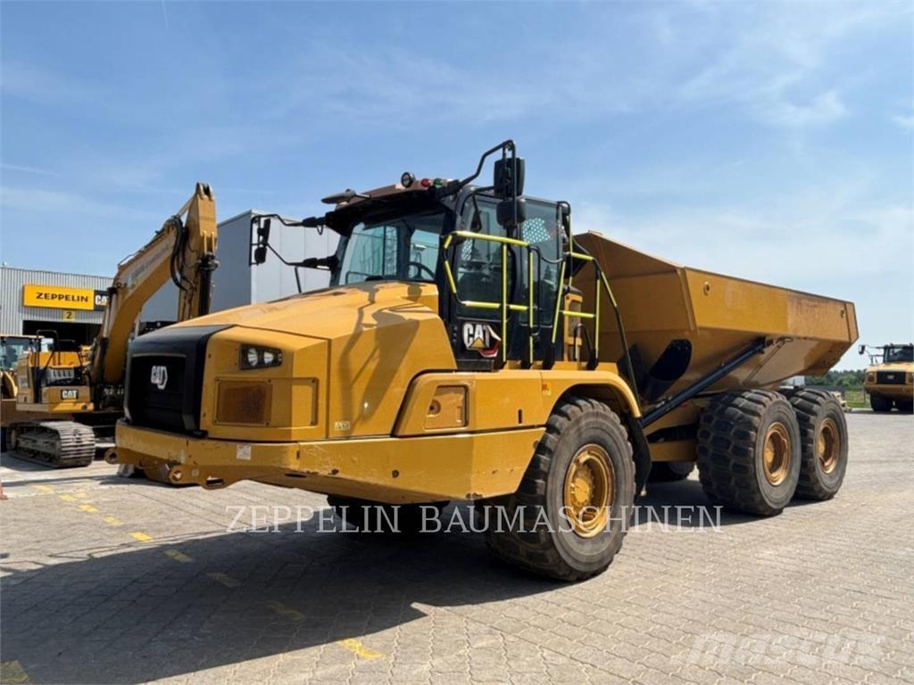 CAT 730-04A Karjeriniai savivarčiai