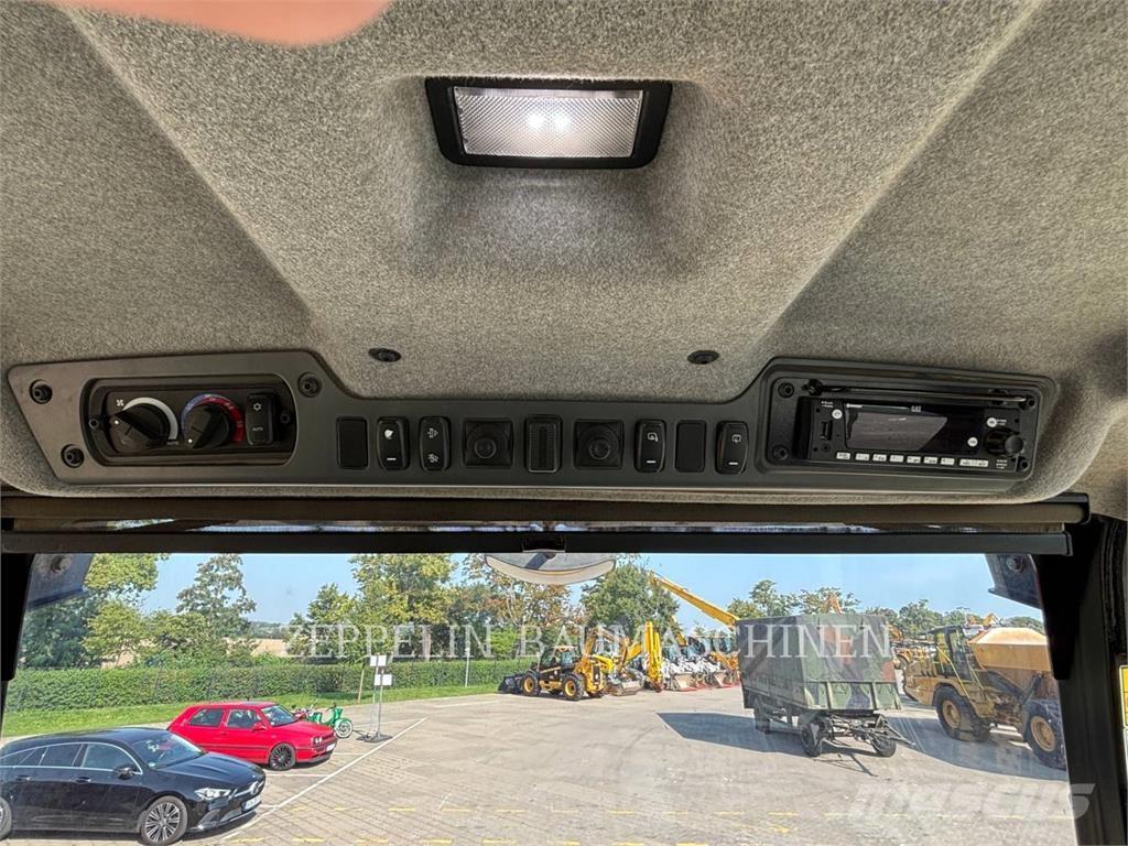 CAT 730-04A Karjeriniai savivarčiai