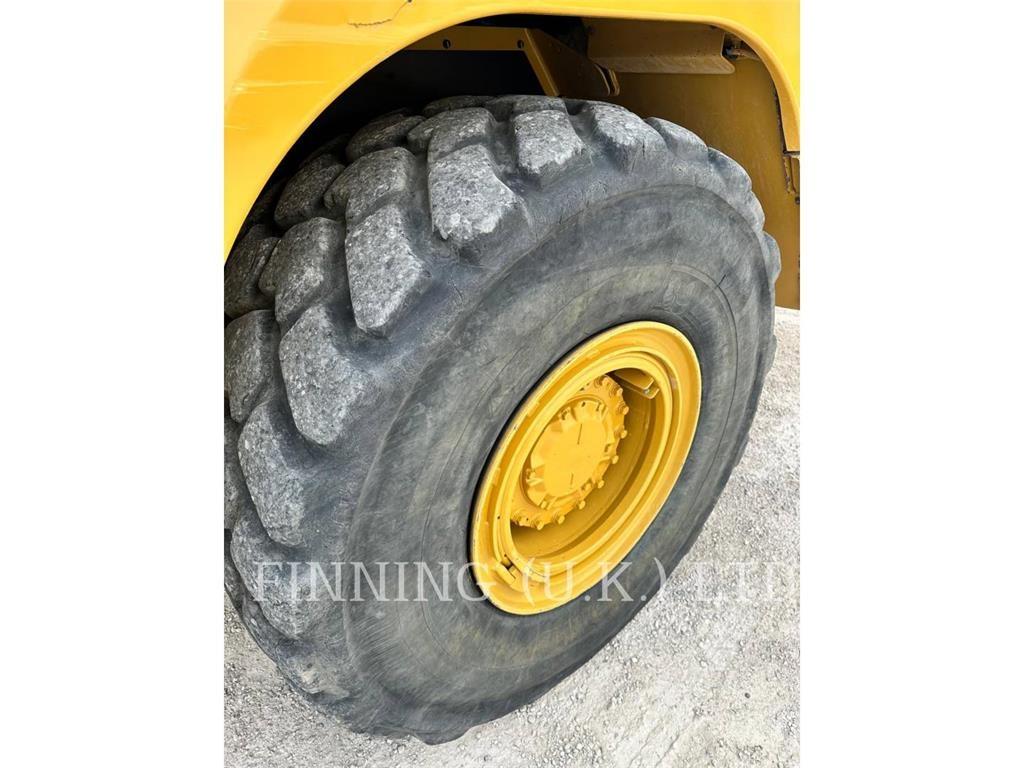 CAT 730-04A Karjeriniai savivarčiai