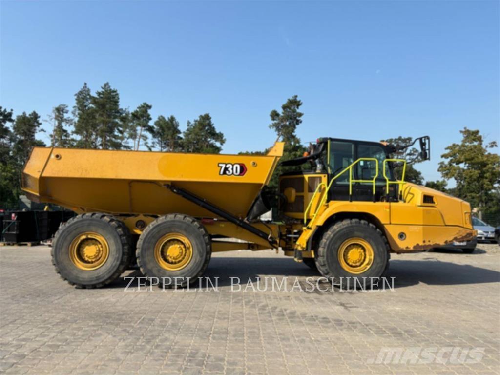 CAT 730-04A Karjeriniai savivarčiai