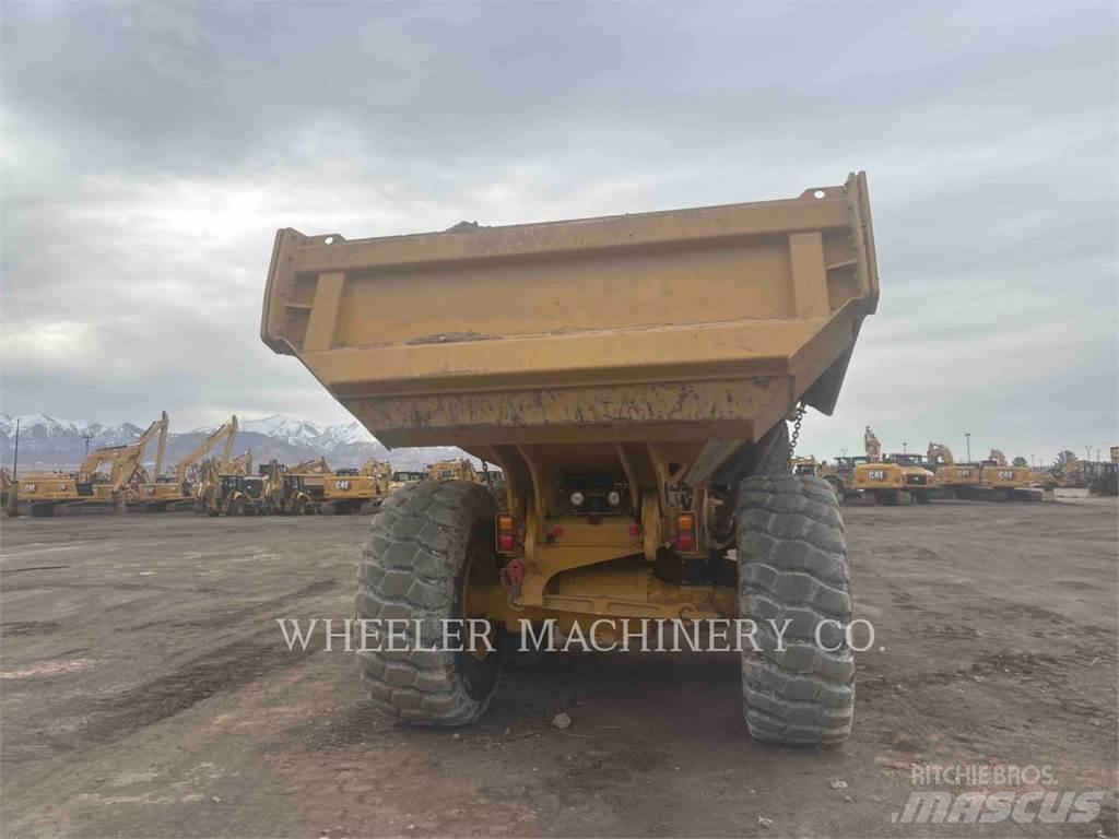 CAT 730 TG Karjeriniai savivarčiai
