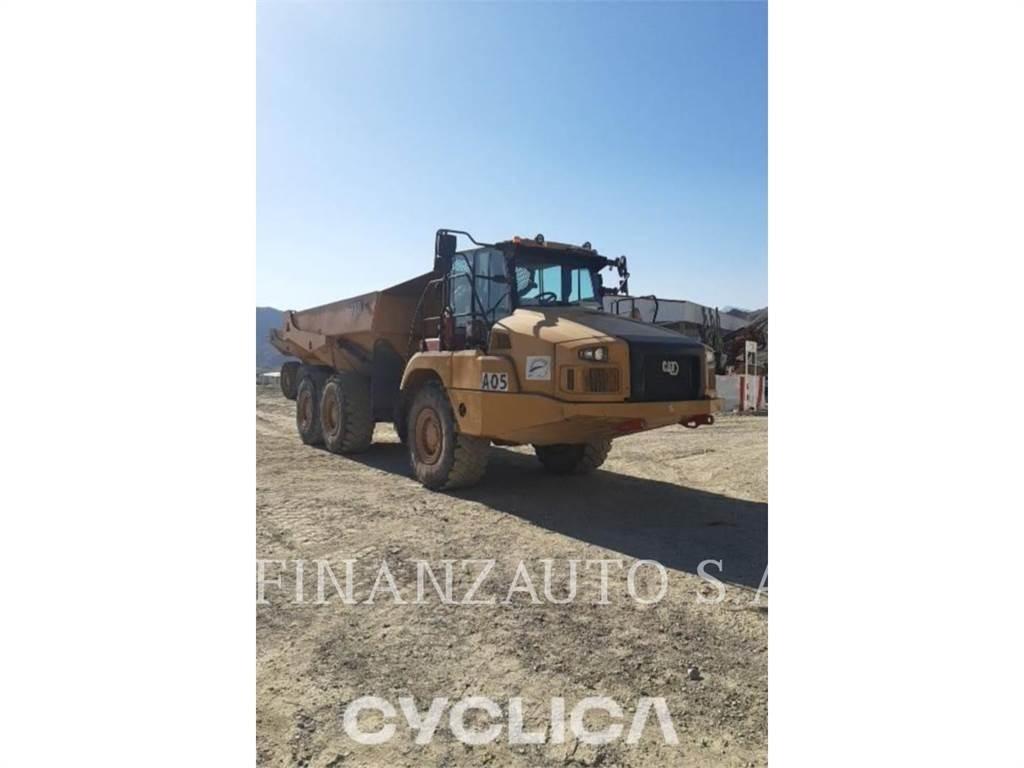 CAT 730C Karjeriniai savivarčiai