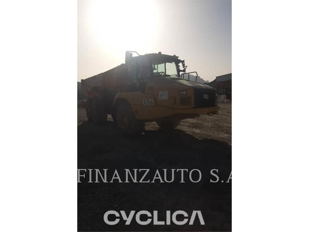 CAT 730C Karjeriniai savivarčiai