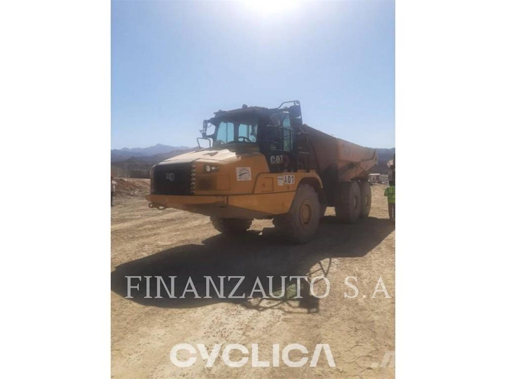 CAT 730C Karjeriniai savivarčiai