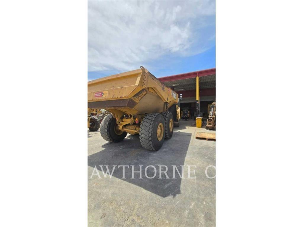 CAT 730C2 Karjeriniai savivarčiai