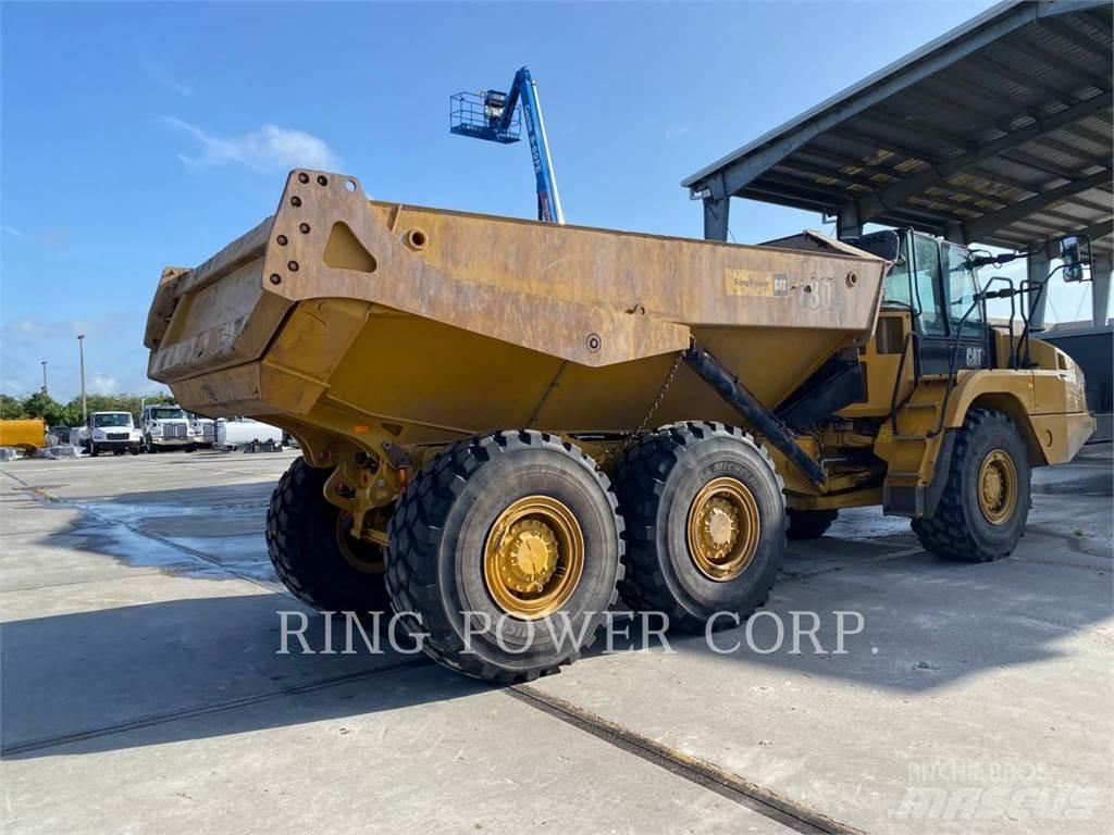 CAT 730TG Karjeriniai savivarčiai