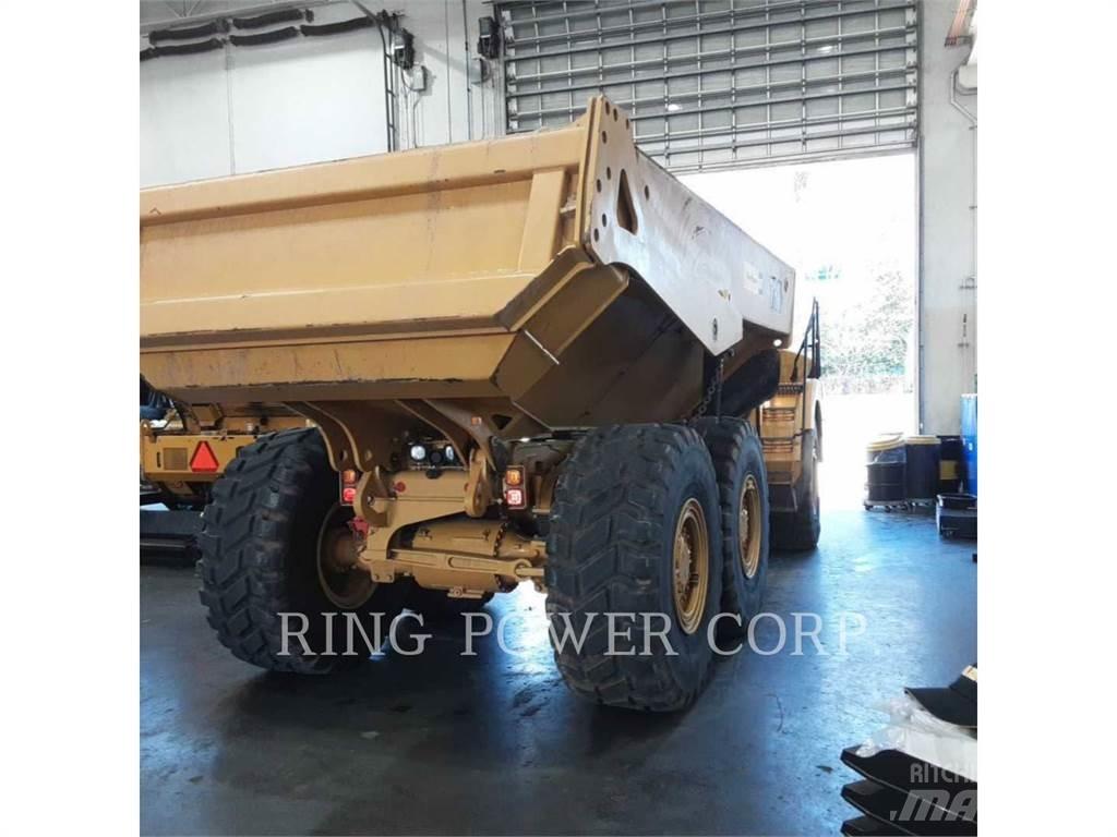 CAT 730TG Karjeriniai savivarčiai