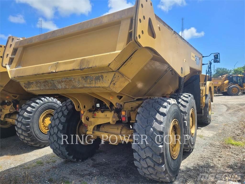 CAT 730TG Karjeriniai savivarčiai