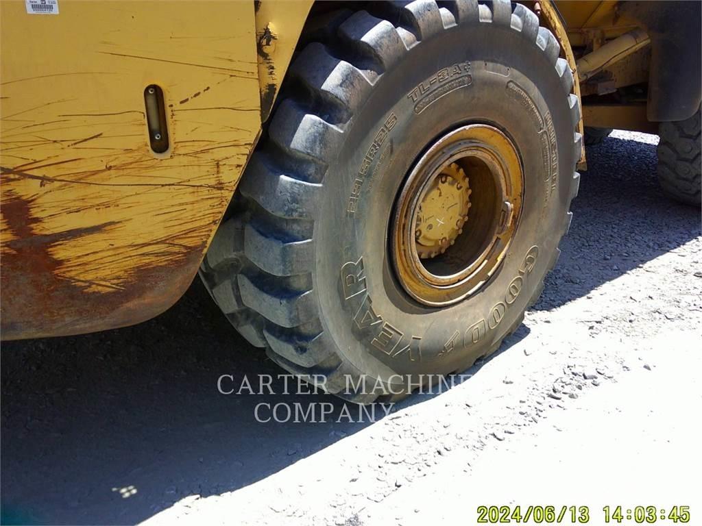 CAT 740 Karjeriniai savivarčiai