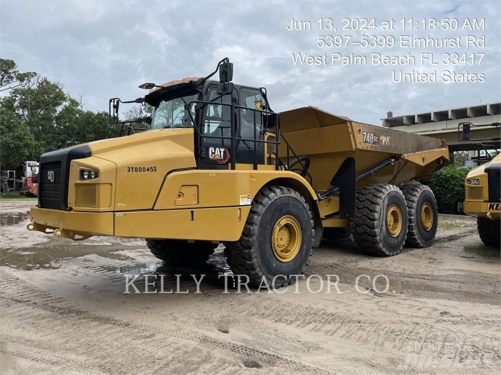 CAT 740 Karjeriniai savivarčiai