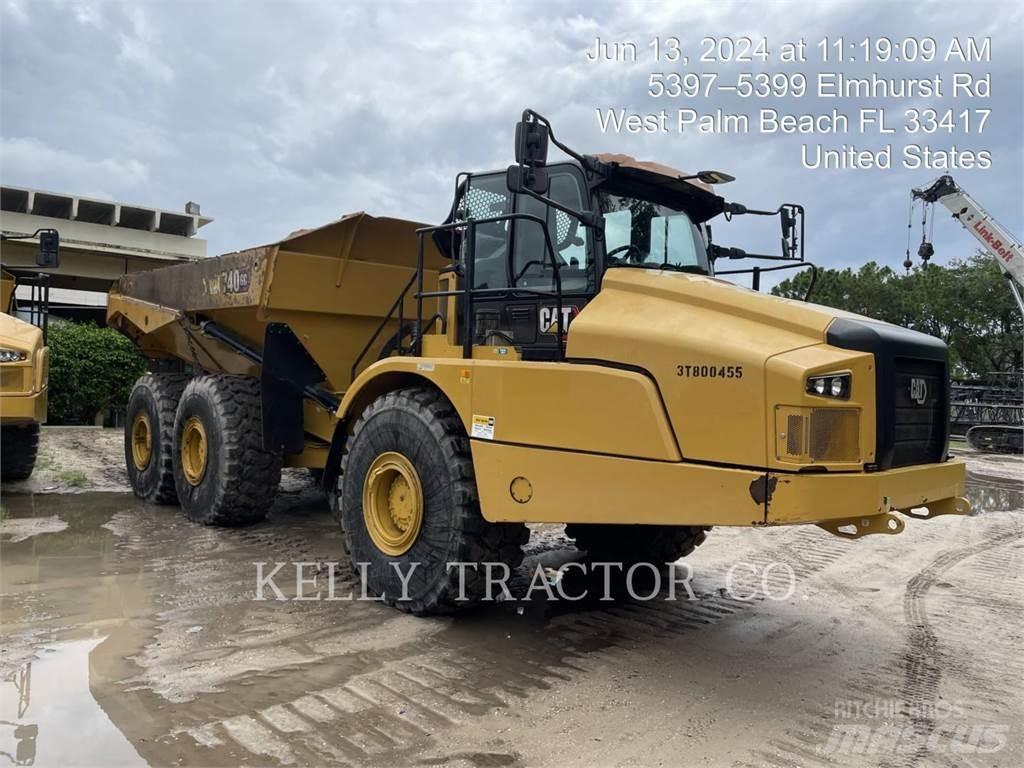 CAT 740 Karjeriniai savivarčiai