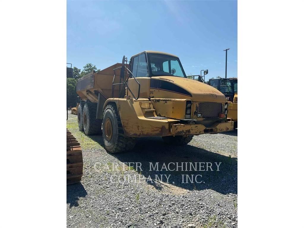 CAT 740 Karjeriniai savivarčiai