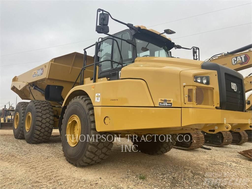 CAT 740 GC Karjeriniai savivarčiai