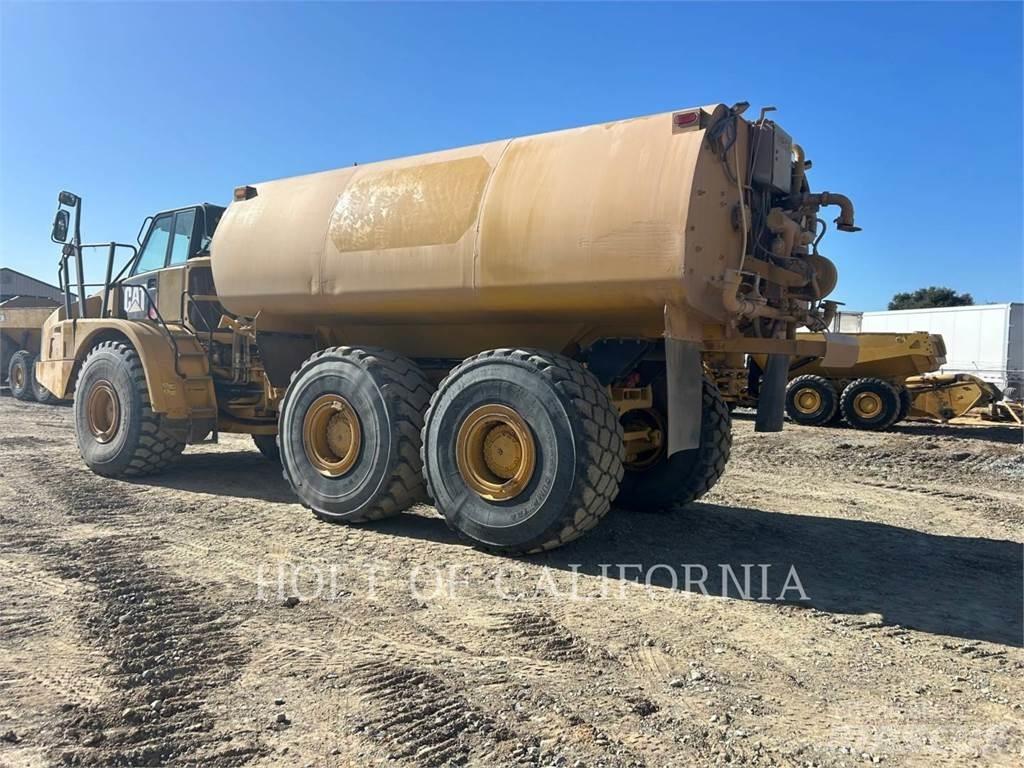 CAT 740B Automobilinės cisternos