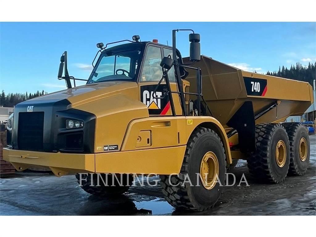 CAT 740B Karjeriniai savivarčiai