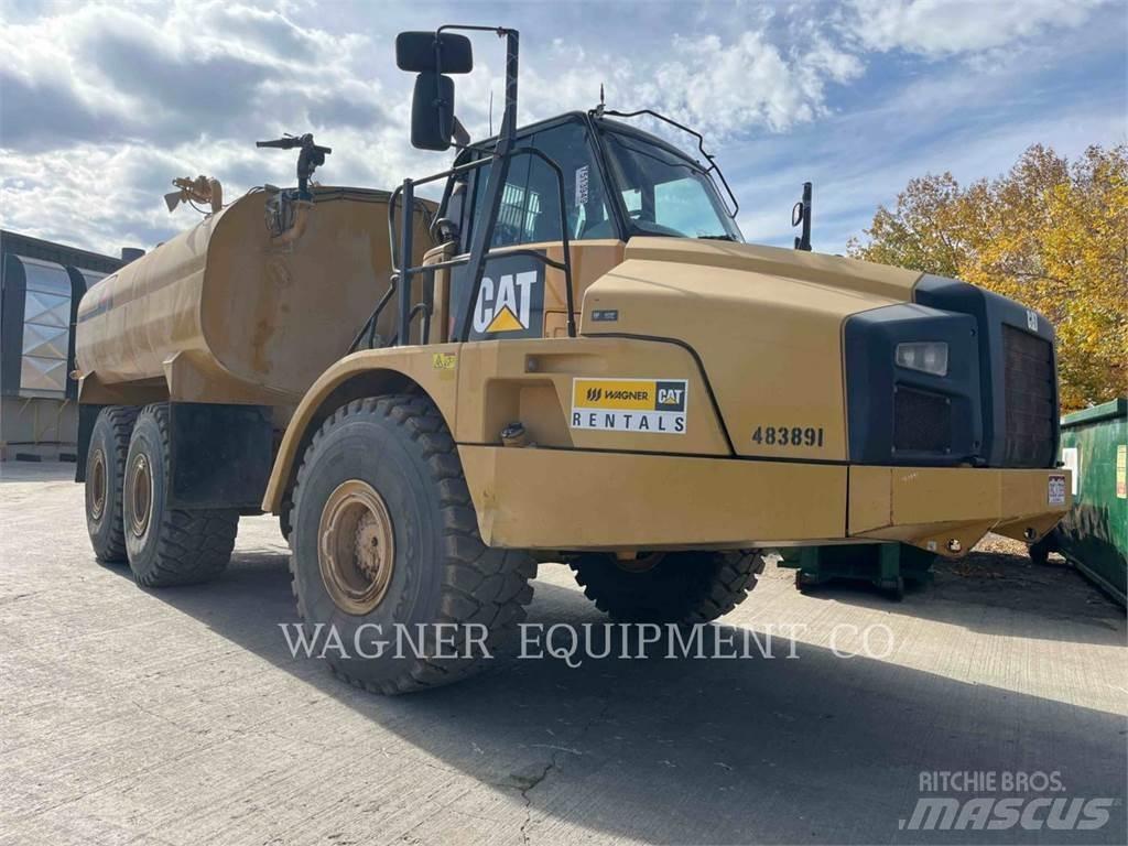 CAT 740B WT Vandens sunkvežimiai