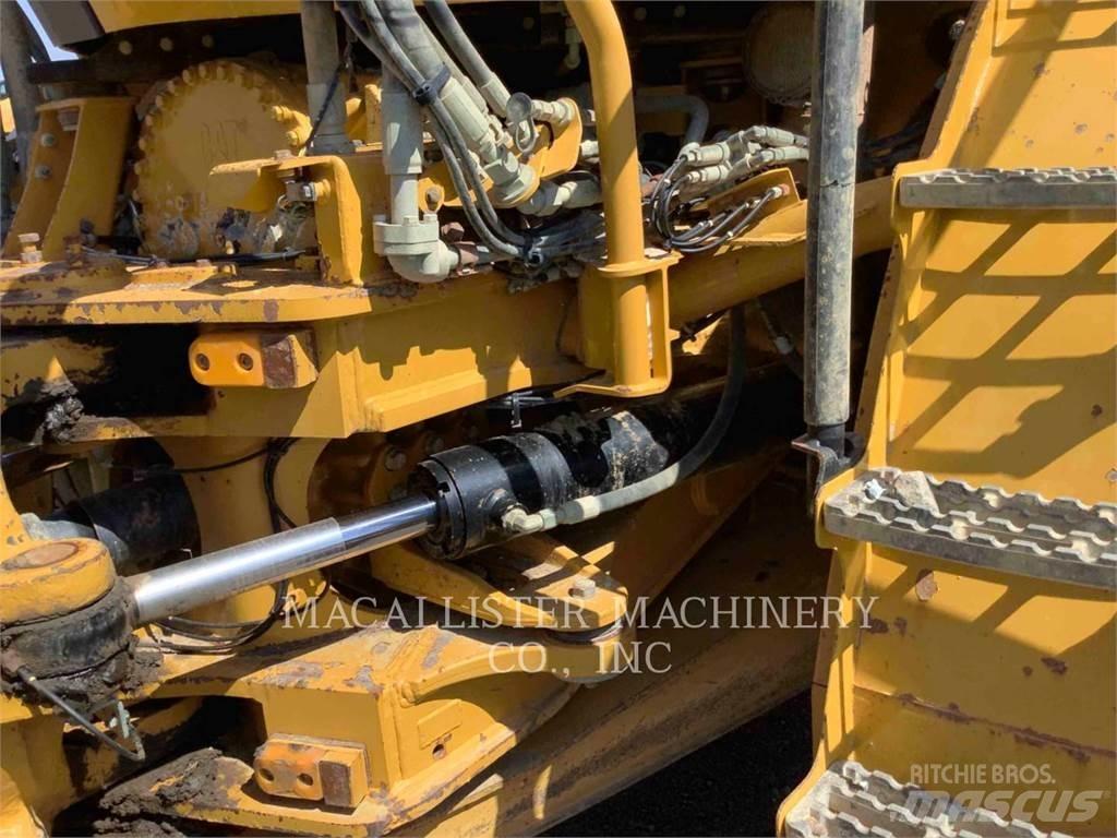 CAT 740GC Karjeriniai savivarčiai