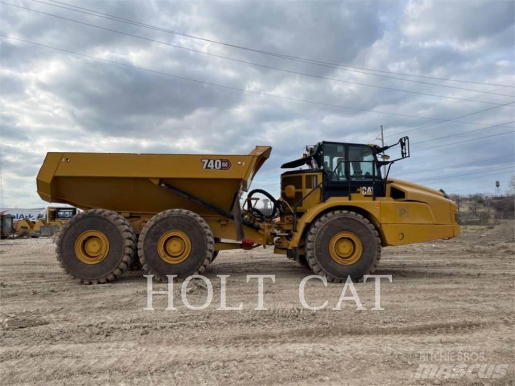 CAT 740GC Karjeriniai savivarčiai