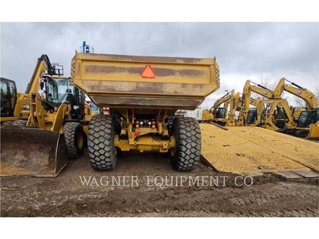 CAT 740GC Karjeriniai savivarčiai