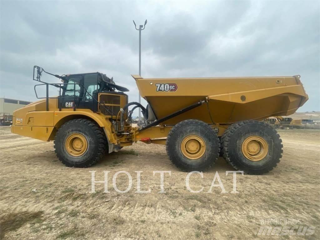 CAT 740GC Karjeriniai savivarčiai