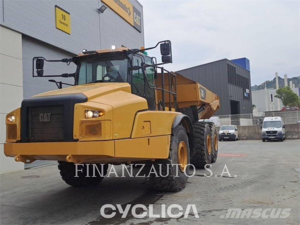 CAT 740GC Karjeriniai savivarčiai