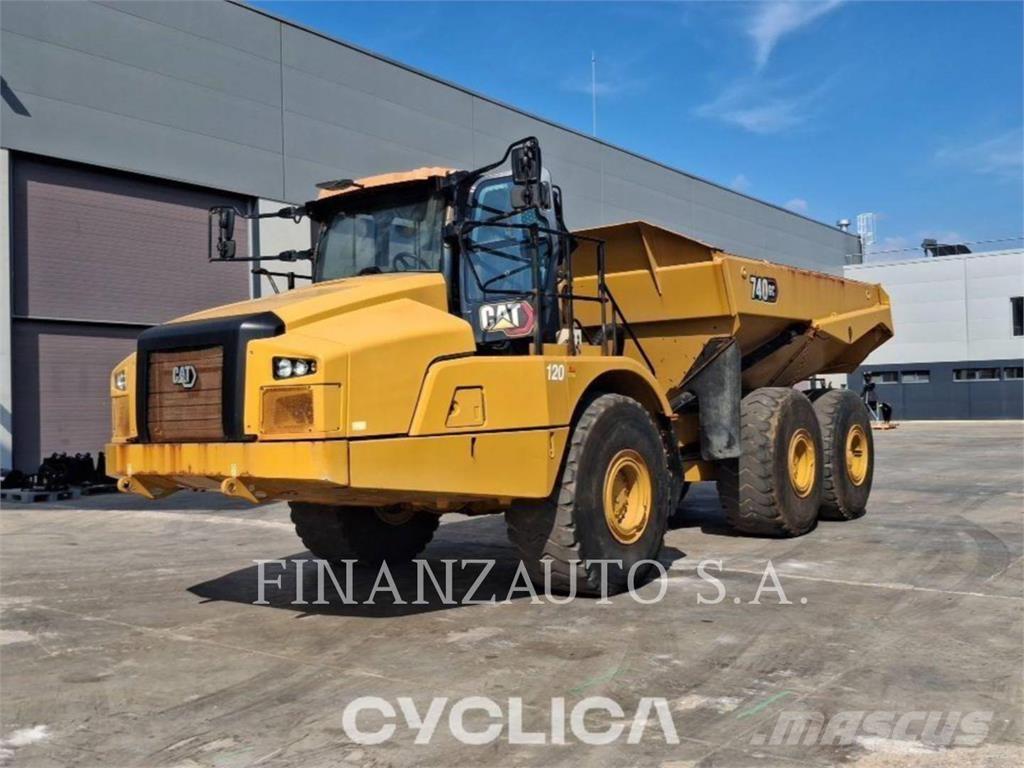 CAT 740GC Karjeriniai savivarčiai