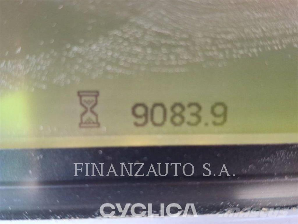 CAT 740GC Karjeriniai savivarčiai