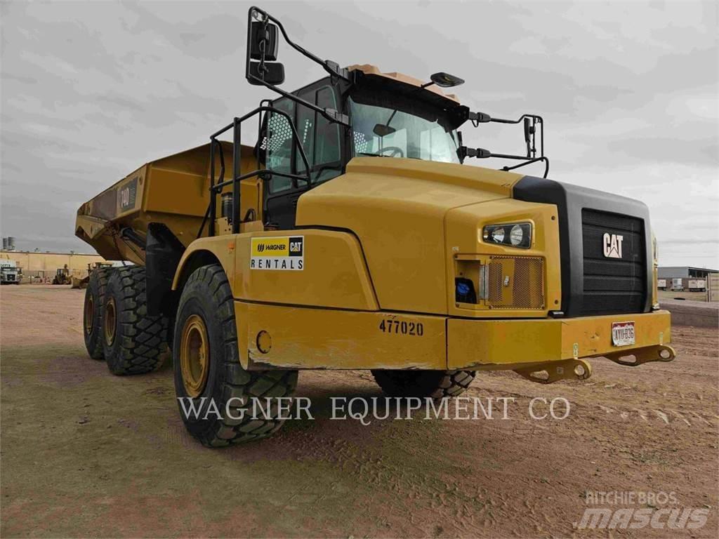 CAT 740GC Karjeriniai savivarčiai