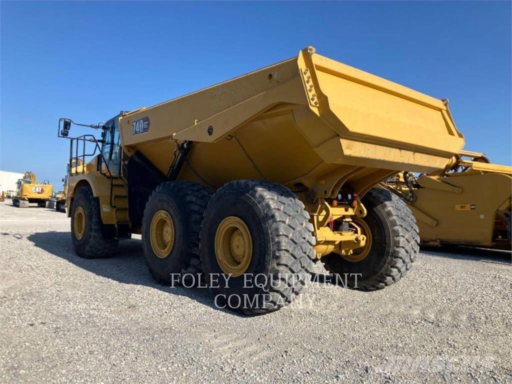 CAT 740GC-04 Karjeriniai savivarčiai