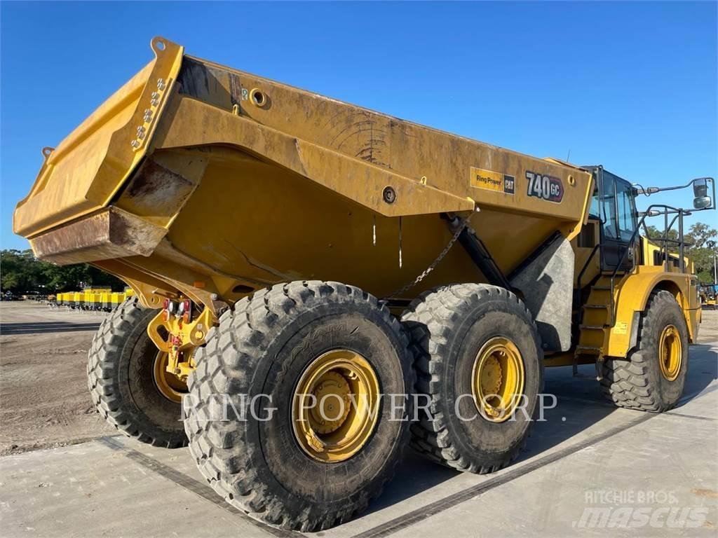 CAT 740GCTG Karjeriniai savivarčiai