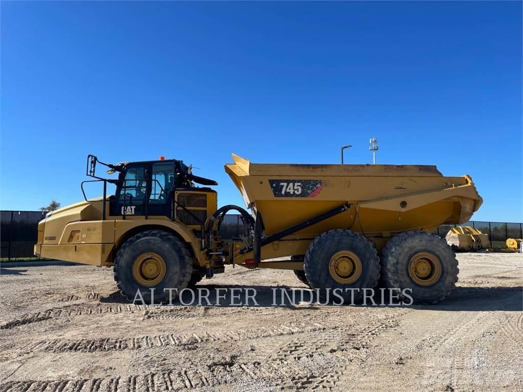 CAT 745 Karjeriniai savivarčiai